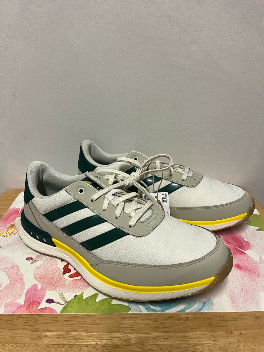 Adidas S2G SL 24 Golf Shoes Men’s 10.5 White Green Yellow Spikeless NWT - Picture 2 of 12